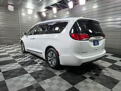 2018 Chrysler Pacifica FWD Minivan for sale #105192A - photo 2
