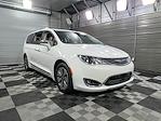 2018 Chrysler Pacifica FWD Minivan for sale #105192A - photo 4