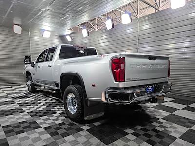 2022 Chevrolet Silverado 3500 Crew Cab 4x4 Pickup for sale #116587 - photo 2