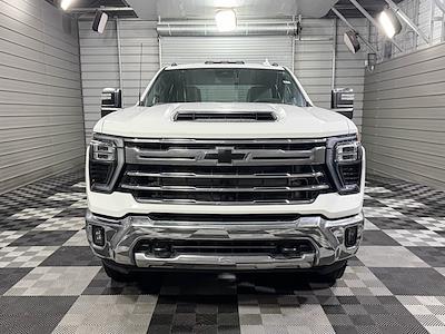 Used 2024 Chevrolet Silverado 3500 - photo 1