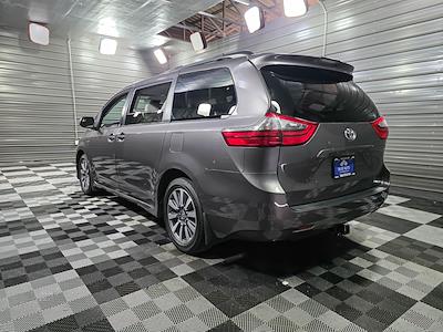 Used 2020 Toyota Sienna LE Minivan for sale #243449 - photo 2