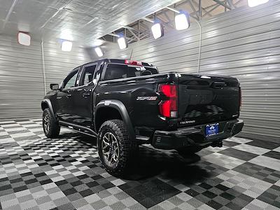 2024 Chevrolet Colorado Crew Cab 4x4 Pickup for sale #260010 - photo 2