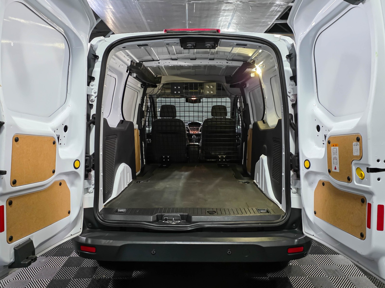 Used 2016 Ford Transit Connect - photo 14