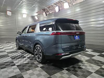 2024 Kia Carnival FWD Minivan for sale #316935 - photo 2