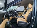 Used 2024 Kia Carnival EX Minivan for sale #316935 - photo 15