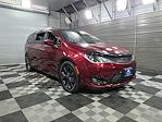 2018 Chrysler Pacifica FWD Minivan for sale #355849 - photo 4