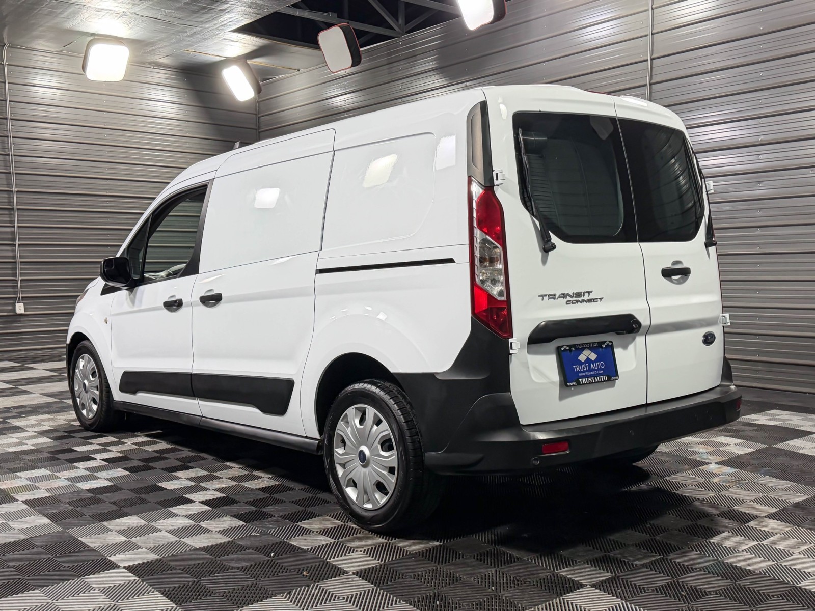 Used 2019 Ford Transit Connect - photo 9