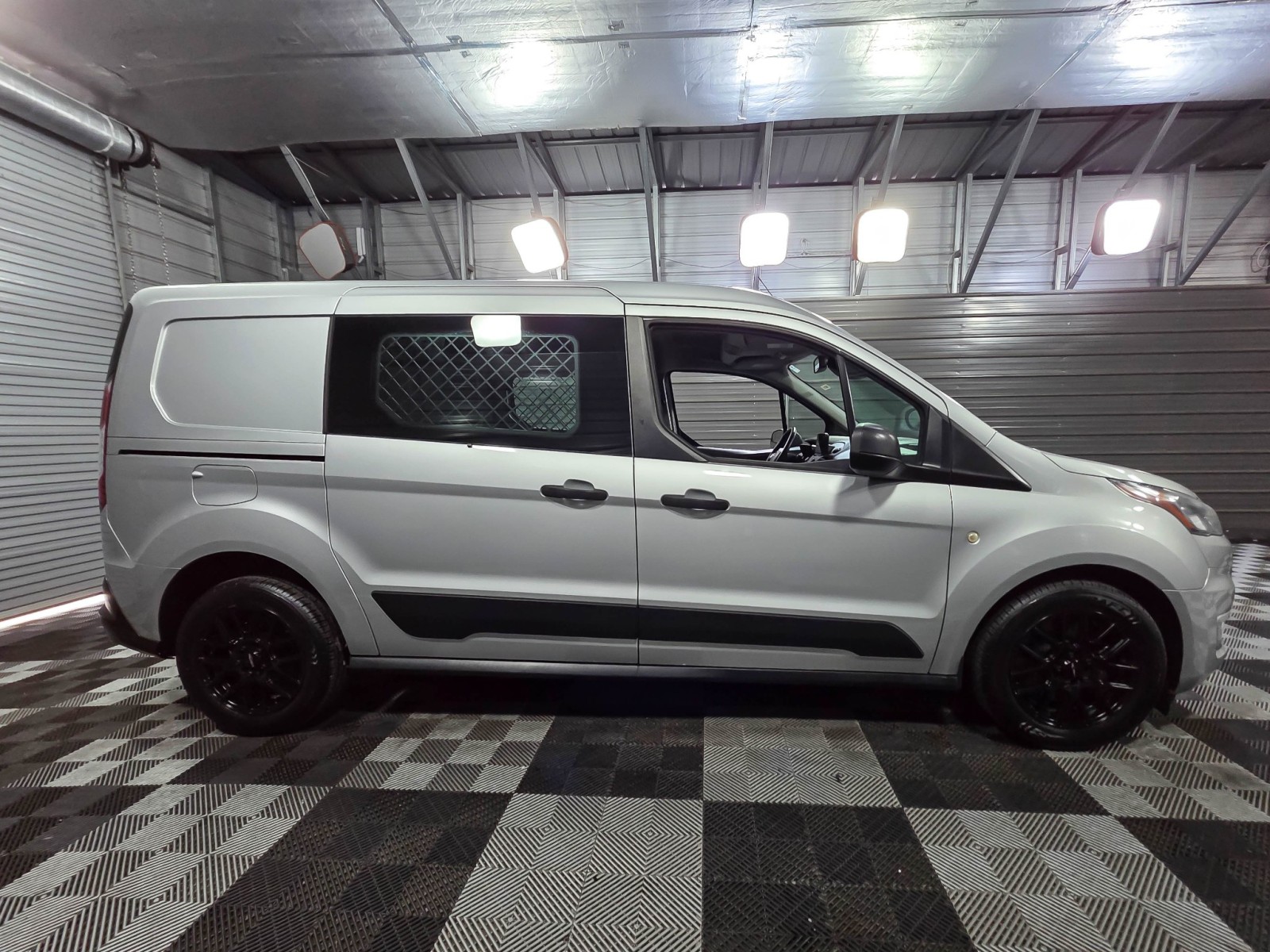 Used 2019 Ford Transit Connect - photo 11