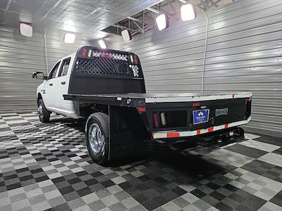 Used 2017 Ram 3500 Crew Cab Flatbed Truck for sale #534426 - photo 2
