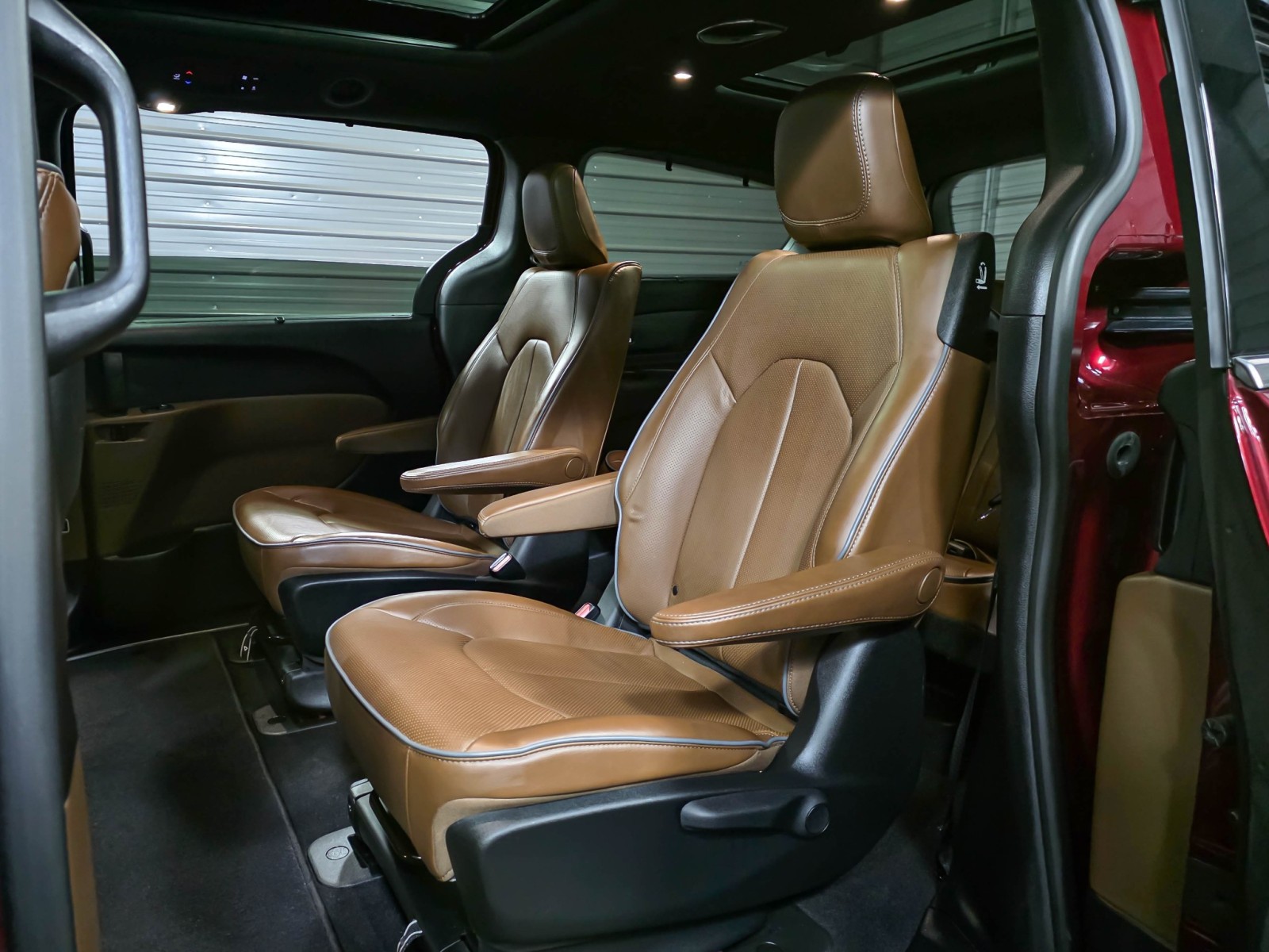 Used 2021 Chrysler Pacifica - photo 20