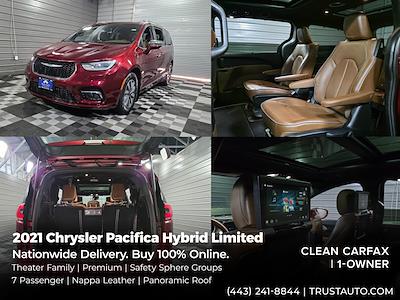 Used 2021 Chrysler Pacifica - photo 1