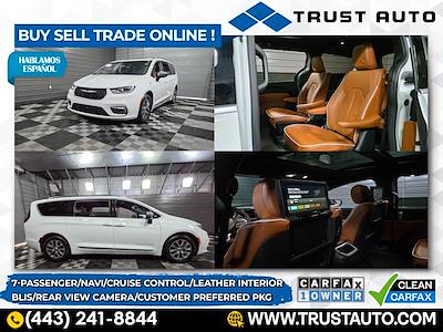 Used 2025 Chrysler Pacifica Hybrid Pinnacle Minivan for sale #549944 - photo 1