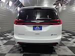 Used 2025 Chrysler Pacifica Hybrid Pinnacle Minivan for sale #549944 - photo 6