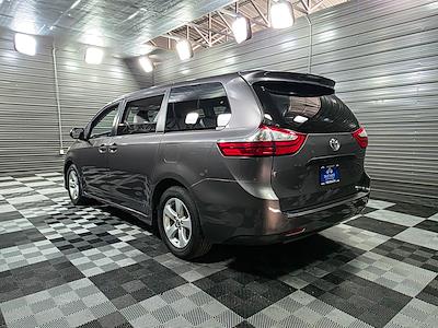 Used 2019 Toyota Sienna Minivan for sale #979438 - photo 2