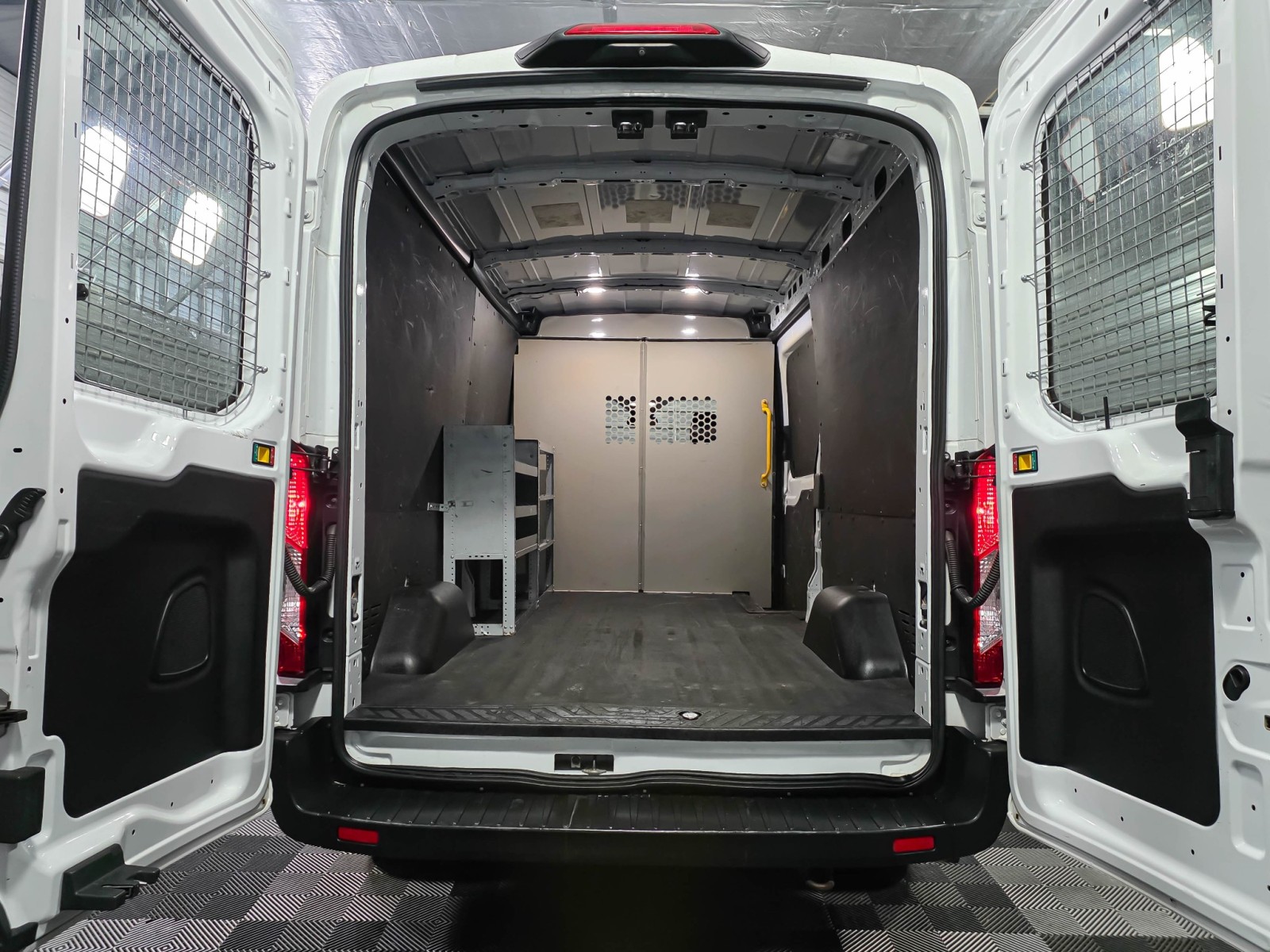 Used 2021 Ford Transit 250 - photo 12
