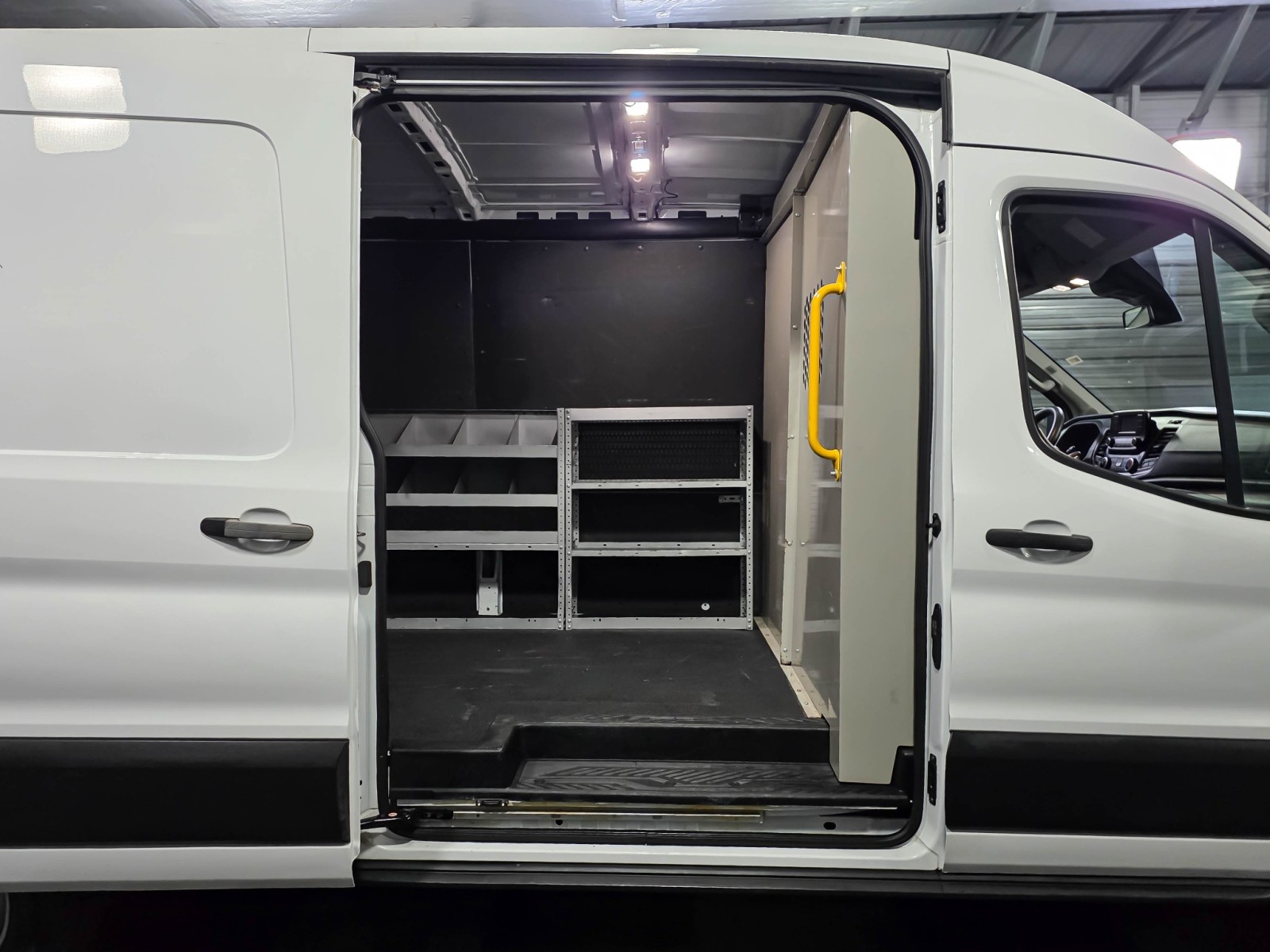 Used 2021 Ford Transit 250 - photo 14