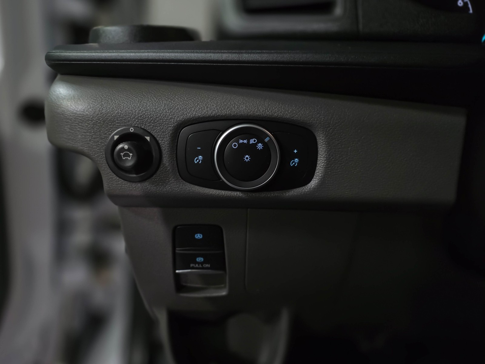 Used 2021 Ford Transit 250 - photo 27