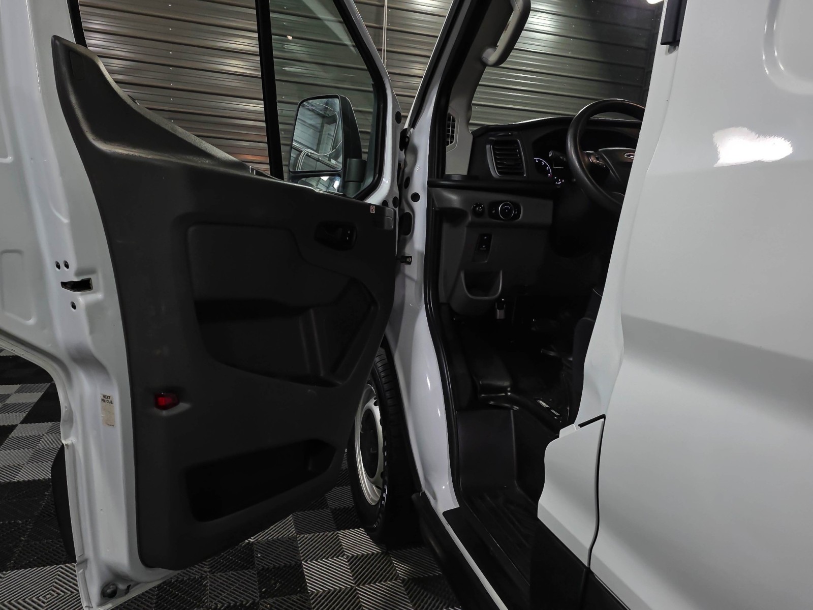 Used 2021 Ford Transit 250 - photo 29
