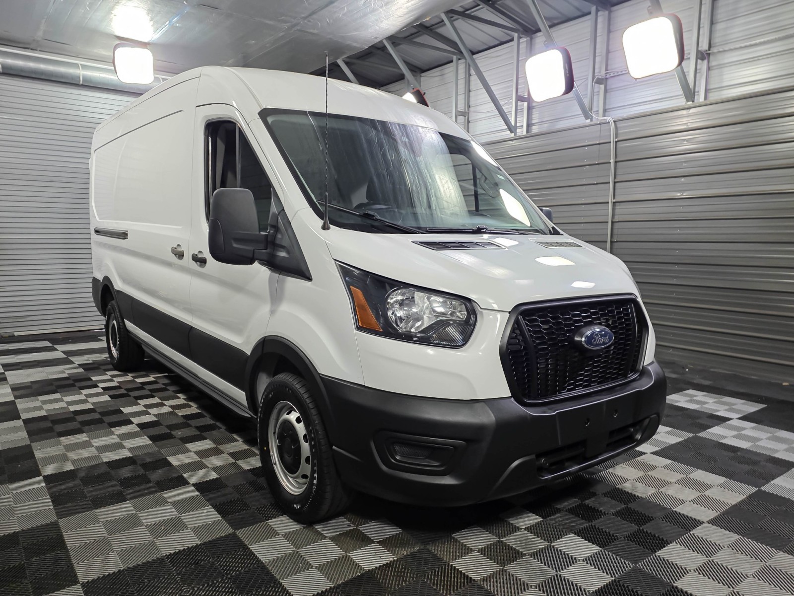 Used 2021 Ford Transit 250 - photo 6