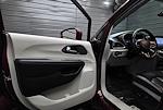 2017 Chrysler Pacifica FWD Minivan for sale #795604A_1 - photo 14
