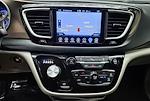 2017 Chrysler Pacifica FWD Minivan for sale #795604A_1 - photo 31