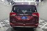 2017 Chrysler Pacifica FWD Minivan for sale #795604A_1 - photo 5