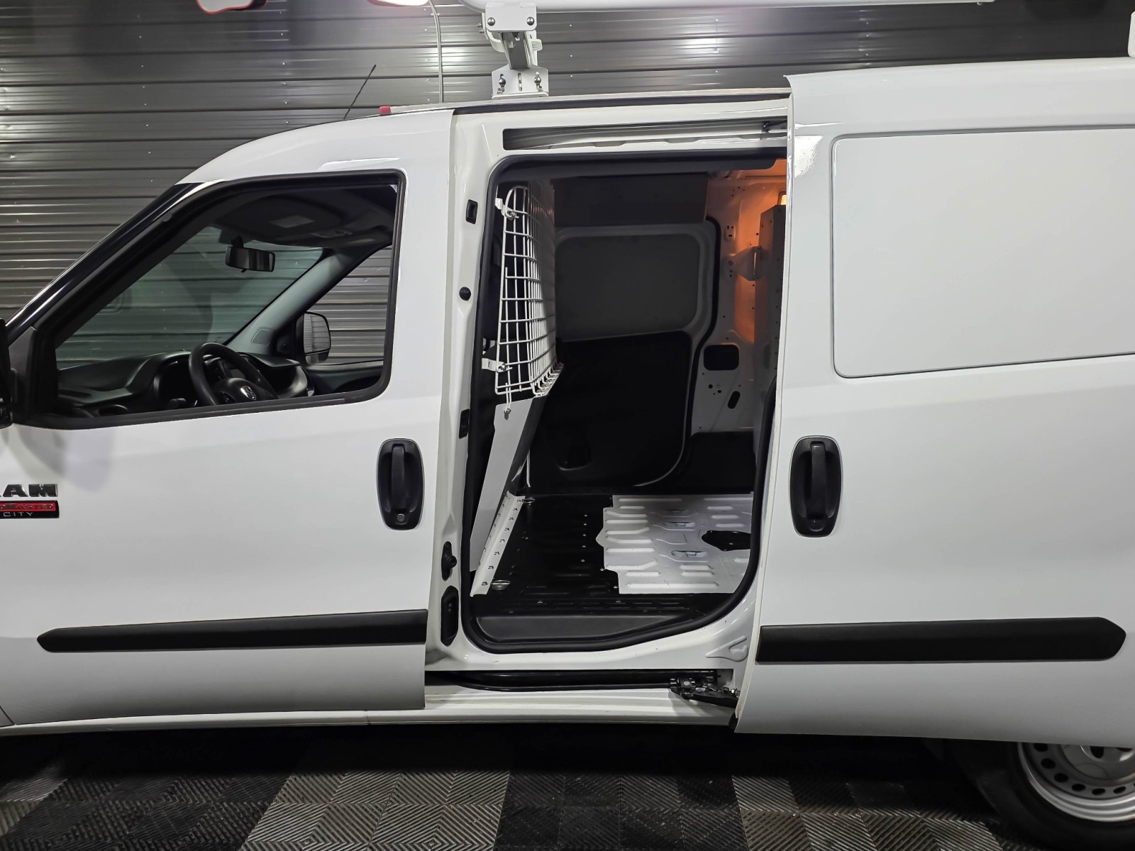 Used 2019 Ram ProMaster City - photo 13