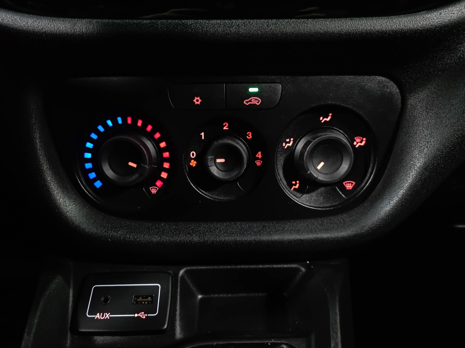 Used 2019 Ram ProMaster City - photo 30