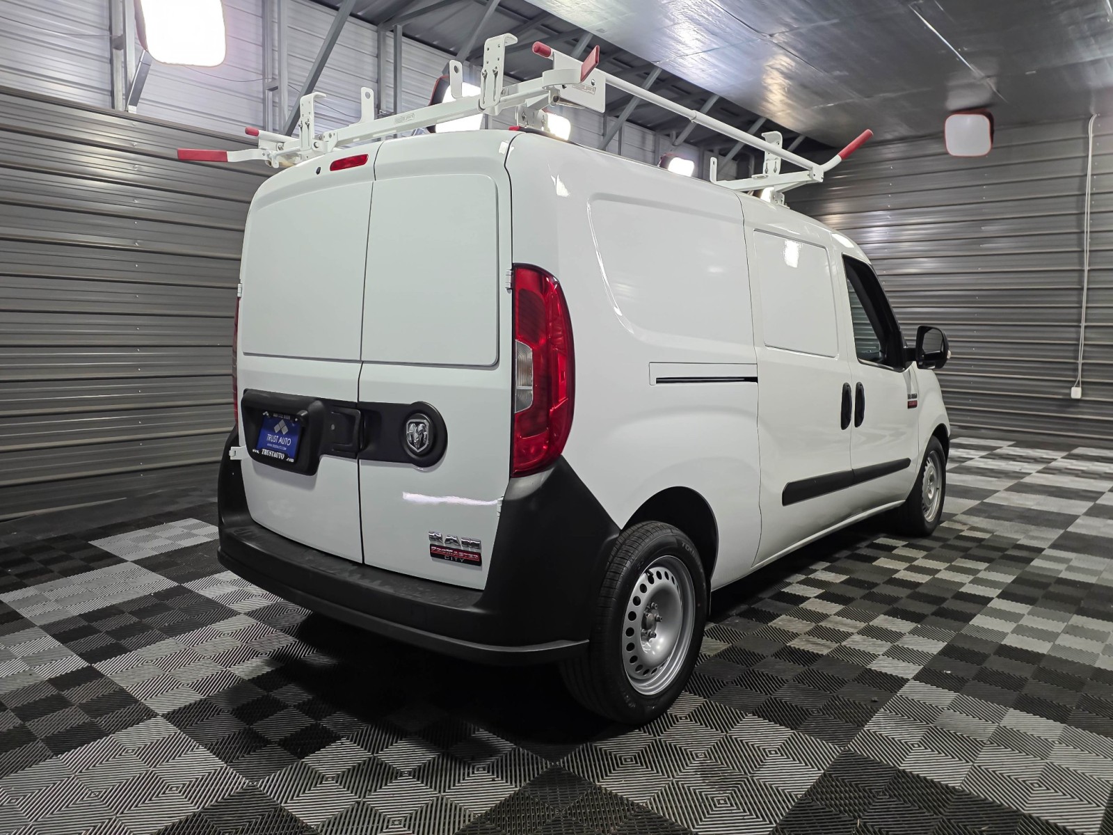 Used 2019 Ram ProMaster City - photo 9