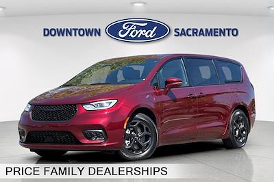 2022 Chrysler Pacifica FWD Minivan for sale #AA1151 - photo 1