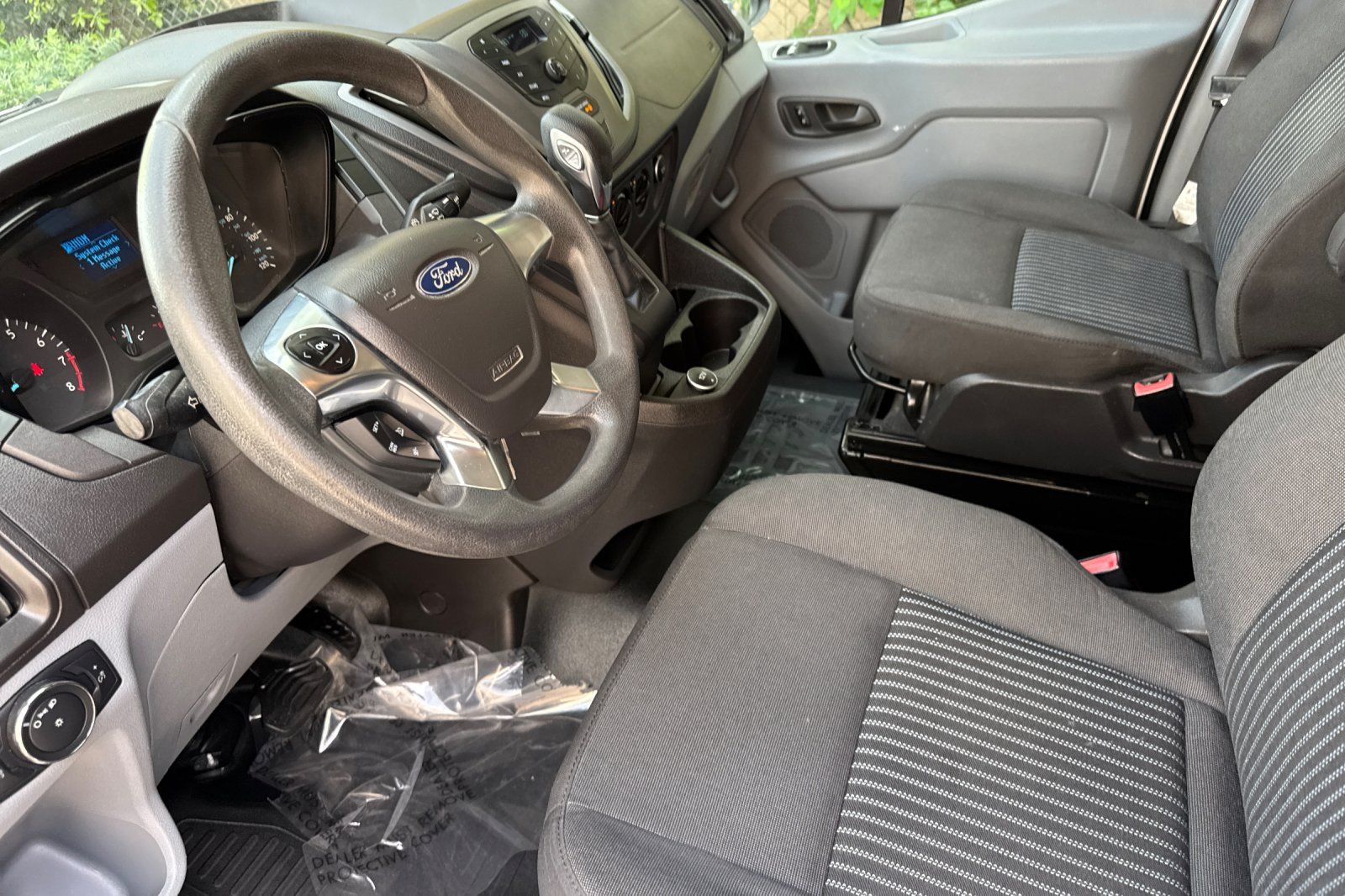 Used 2018 Ford Transit 250 - photo 17