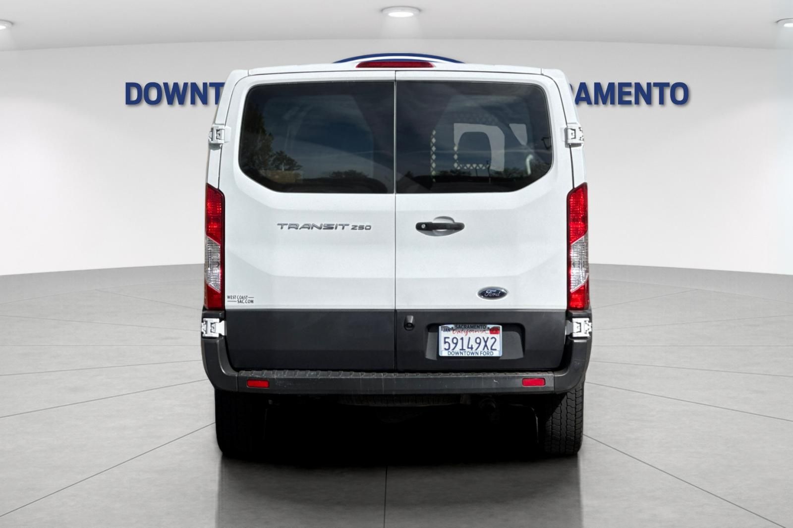 Used 2018 Ford Transit 250 - photo 6