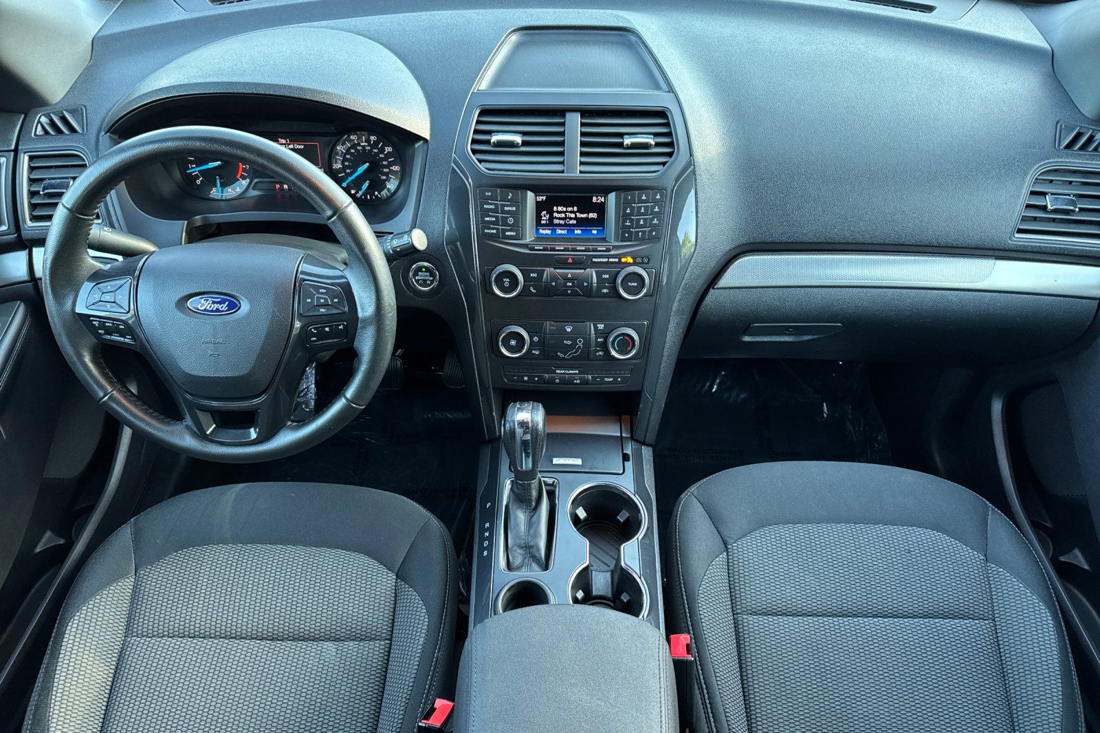 Used 2018 Ford Explorer - photo 8