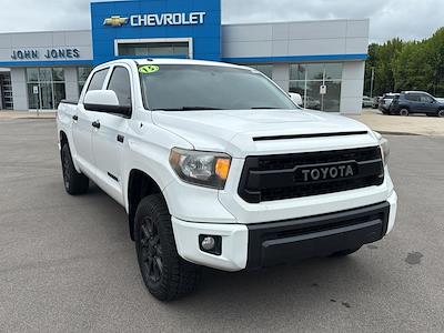 2015 Toyota Tundra Crew Cab 4x4 Pickup for sale #T12030-1 - photo 2