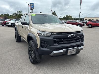 2024 Chevrolet Colorado Crew Cab 4x4 Pickup for sale #T12041-1 - photo 2