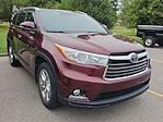 2015 Toyota Highlander 4x4 SUV for sale #T2480S-2 - photo 2