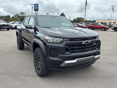 2025 Chevrolet Colorado Crew Cab 4x4 Pickup for sale #T2490S - photo 2