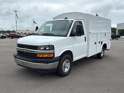 2025 Chevrolet Express 3500 Regular Cab RWD Service Utility Van for sale #T2499S - photo 2
