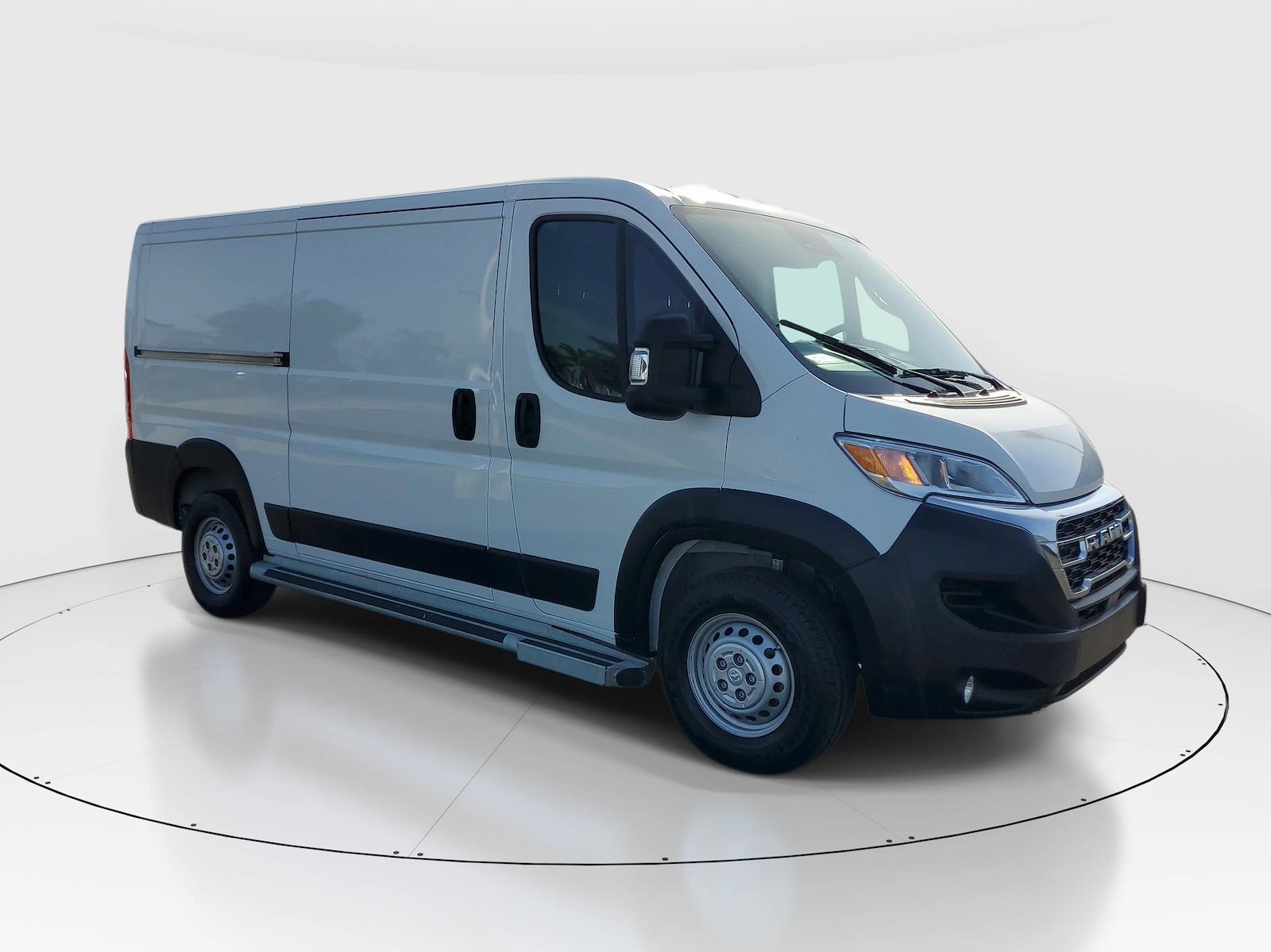 Used 2025 Ram ProMaster 2500 - photo 10