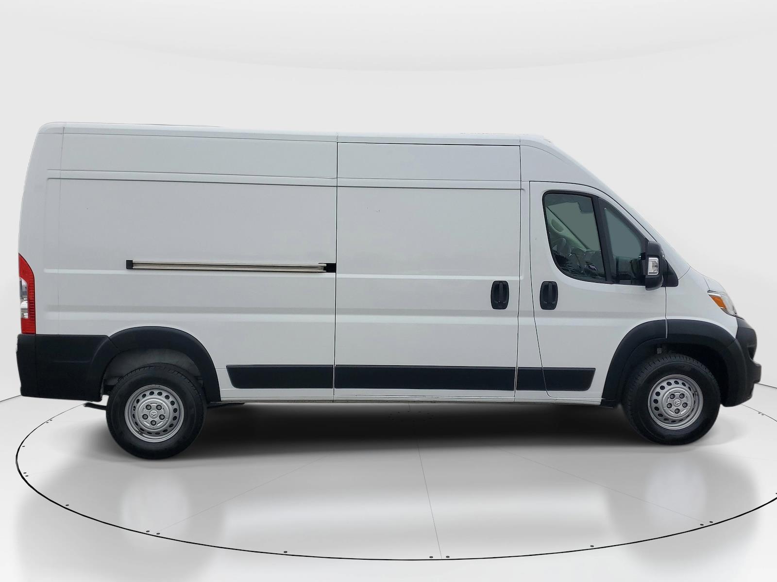 Used 2025 Ram ProMaster 2500 - photo 8