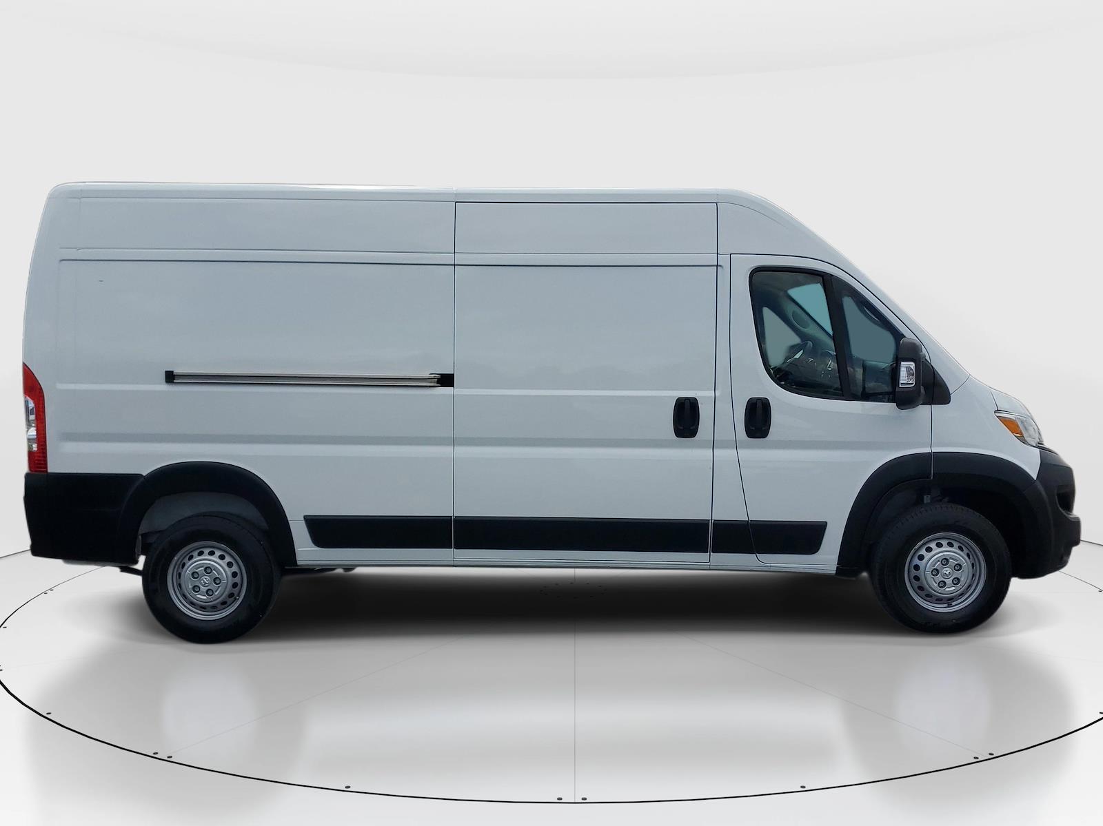 Used 2025 Ram ProMaster 2500 - photo 8