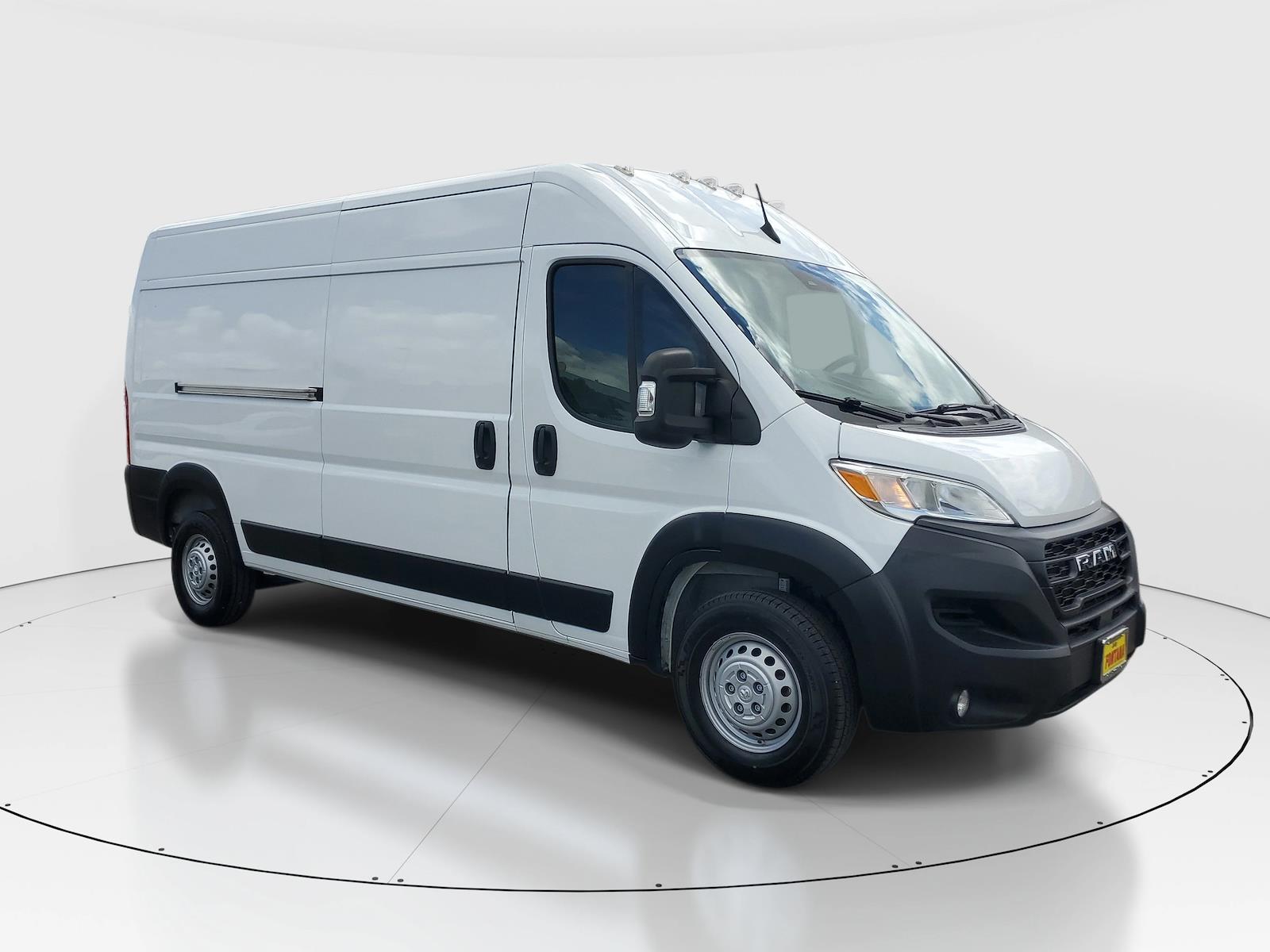 Used 2025 Ram ProMaster 2500 - photo 9