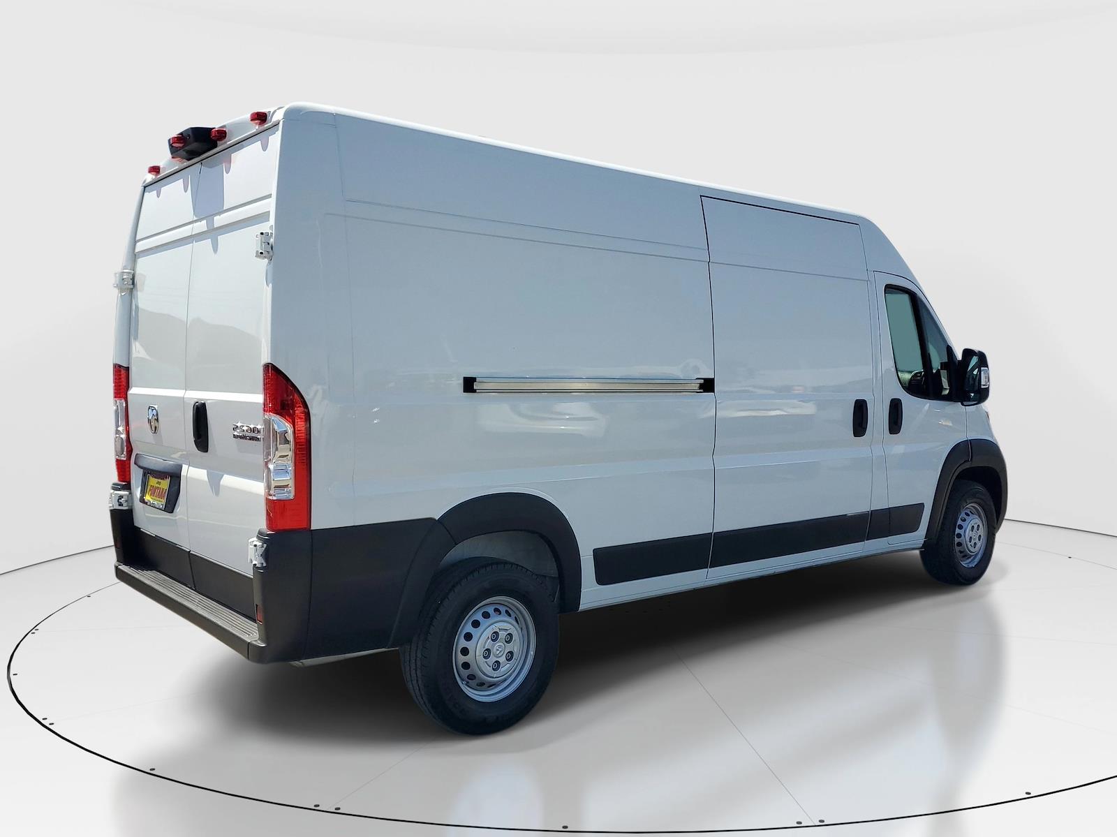 Used 2025 Ram ProMaster 2500 - photo 8