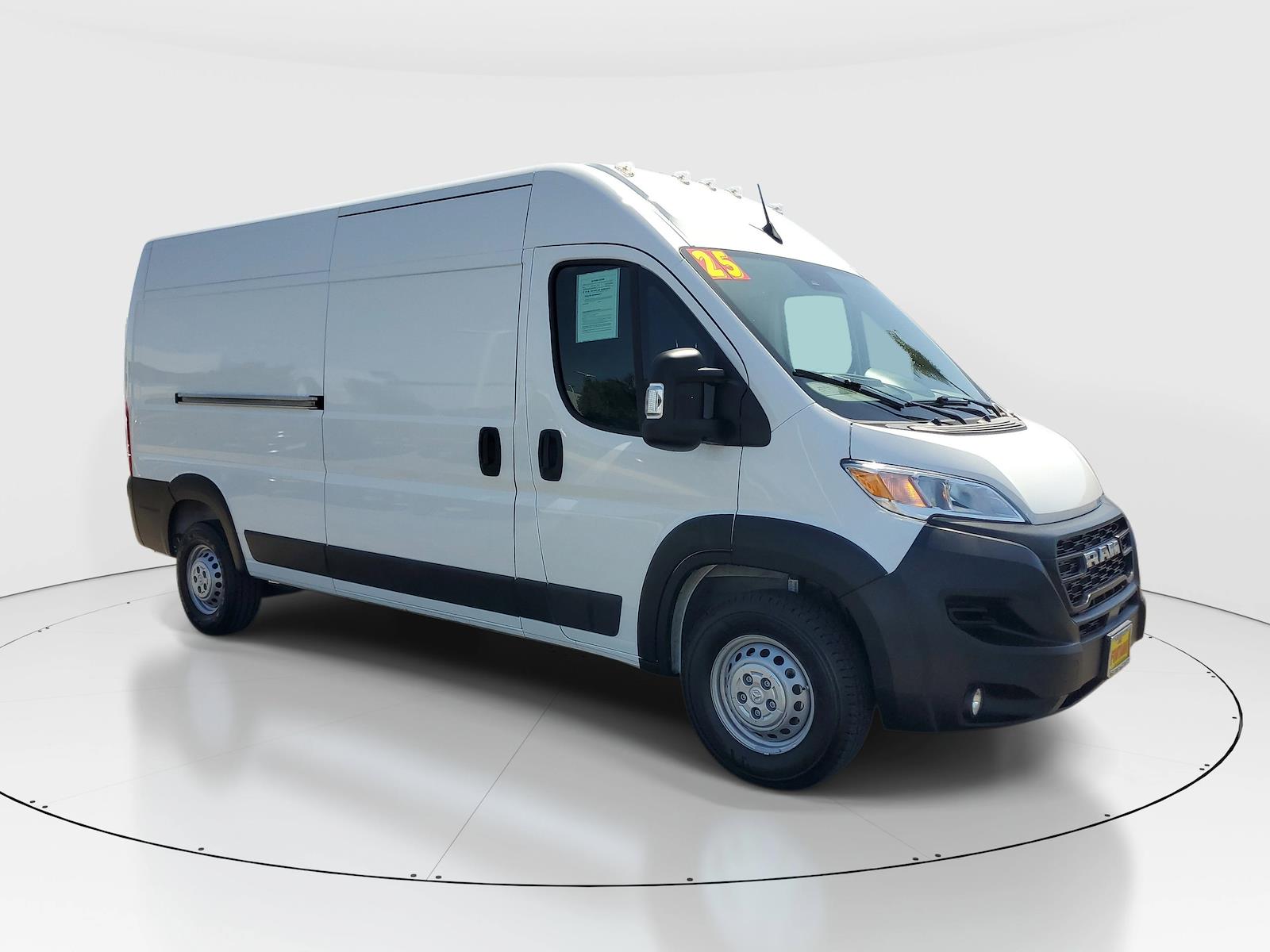 Used 2025 Ram ProMaster 2500 - photo 10
