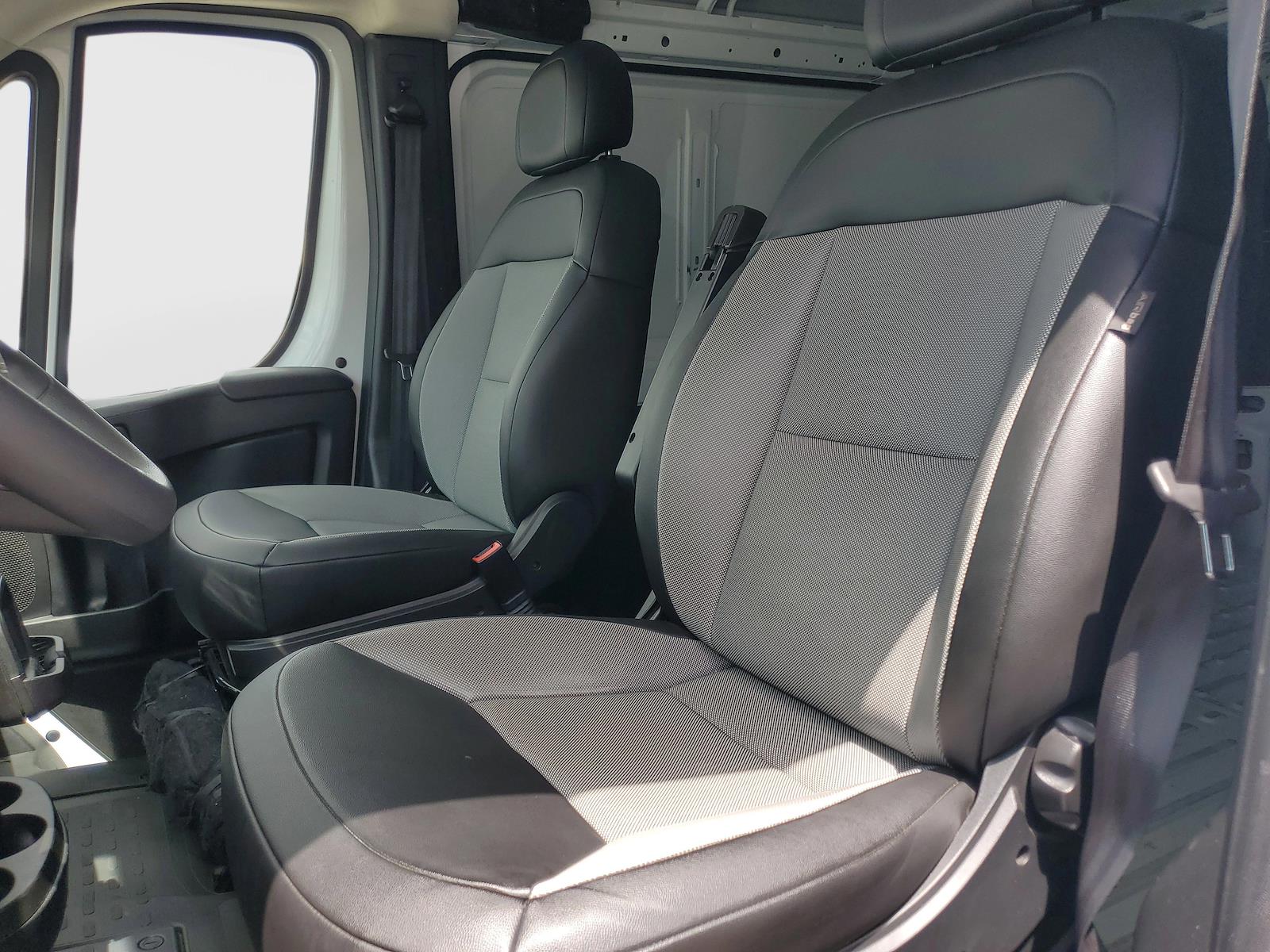 Used 2025 Ram ProMaster 2500 - photo 14