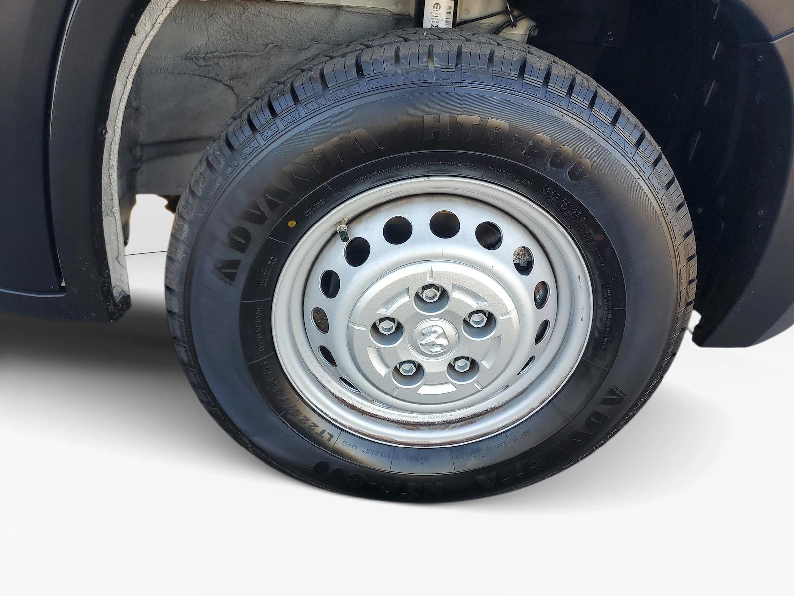 Used 2025 Ram ProMaster 2500 - photo 12