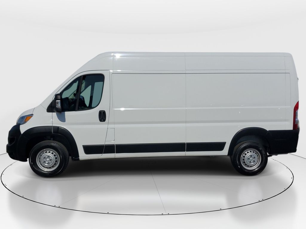 Used 2025 Ram ProMaster 2500 - photo 2