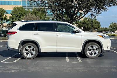 Used 2019 Toyota Highlander Limited for sale #KS923800T - photo 2
