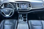 2019 Toyota Highlander AWD SUV for sale #KS923800T - photo 14