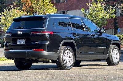 Used 2022 Jeep Grand Cherokee L Limited for sale #N8586979AA - photo 2